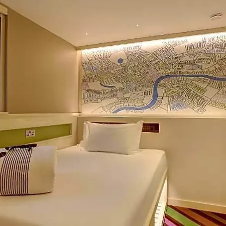 Hotel Hub By Premier 3*