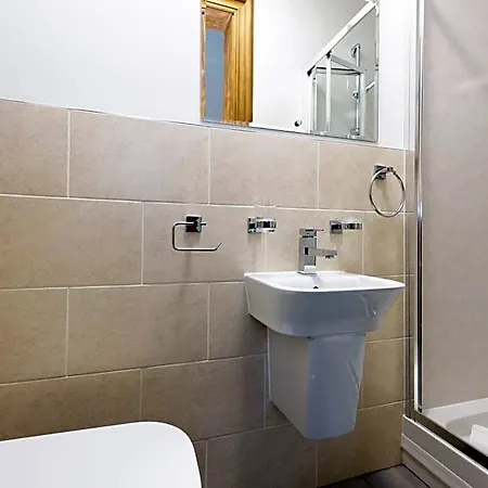 Joivy Spacious Near The Meadows Appartamento *