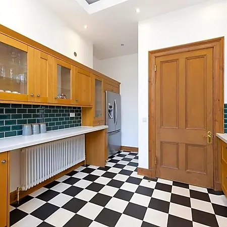 Joivy Spacious Near The Meadows Edimburgo