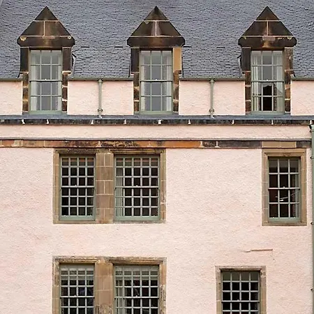 Abbey Apartments, At Holyrood Apart Otel Edinburgh