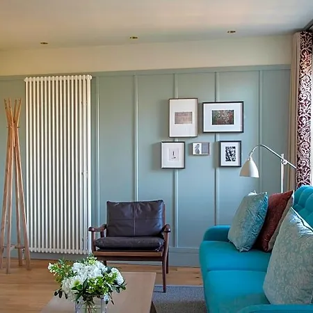 Abbey Apartments, At Holyrood 4* Edinburgh