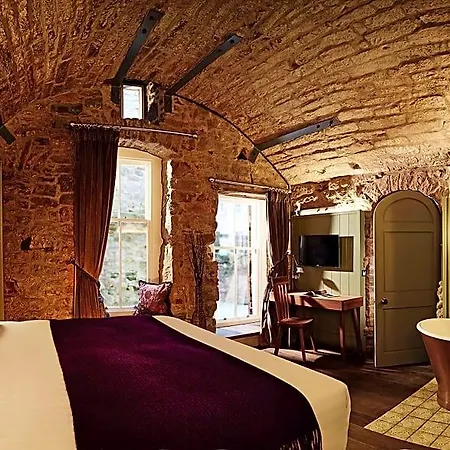 Old Town Chambers, Autograph Collection Aparthotel 5*