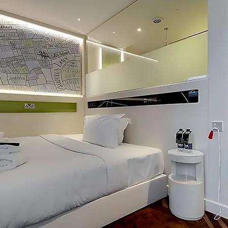Hub By Premier Haymarket Hotel