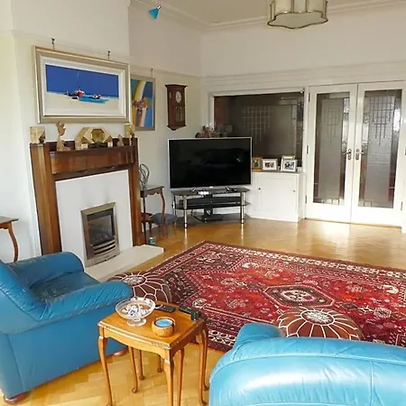 The Cairn Bed & Breakfast 3*