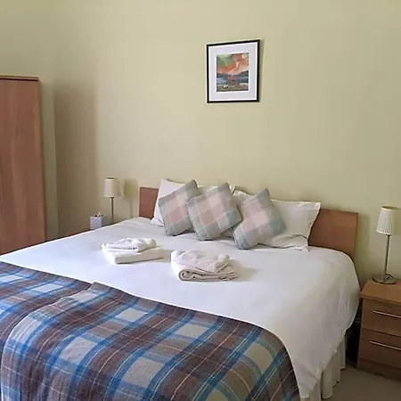 Bed & Breakfast Mccrae's