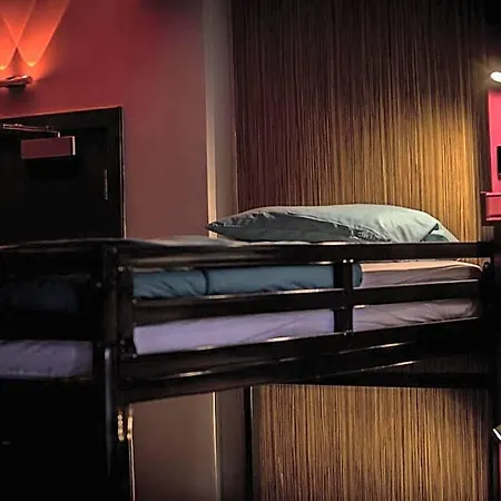 Hostel Kick Ass Greyfriars (adults Only)