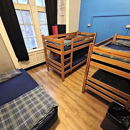 Hostel Backpackers - Over 18s Only