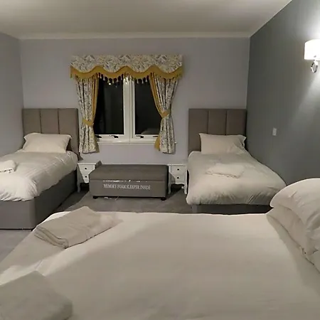 Bed & Breakfast Craigievar 3*