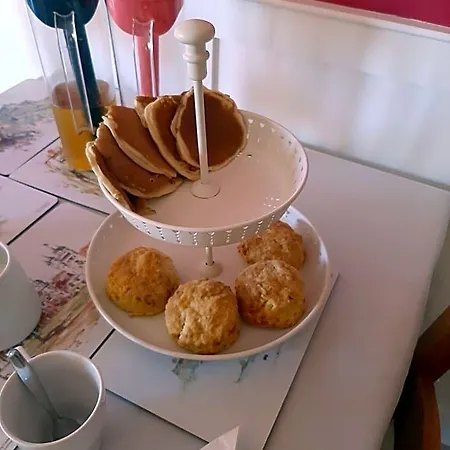 Bed and breakfast Another