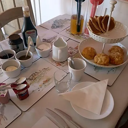 Another Bed and breakfast
