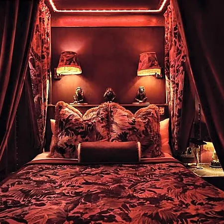 House Of Gods Royal Mile Hotel
