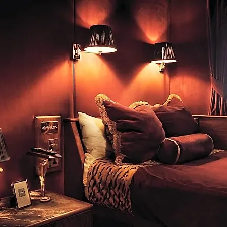 House Of Gods Royal Mile Hotel 4*