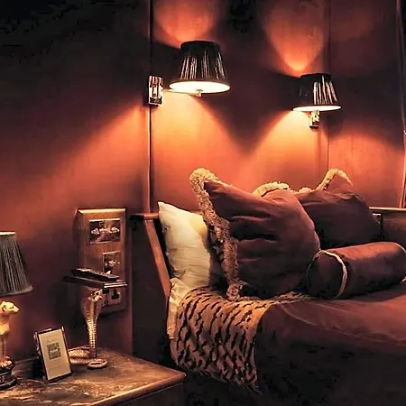 House Of Gods Royal Mile Hotel 4*