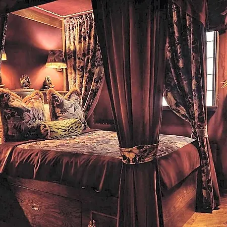 Hotel House Of Gods Royal Mile Edimburgo
