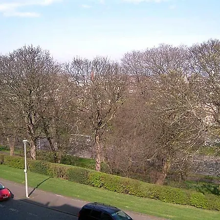 Terrace 2* Edinburgh