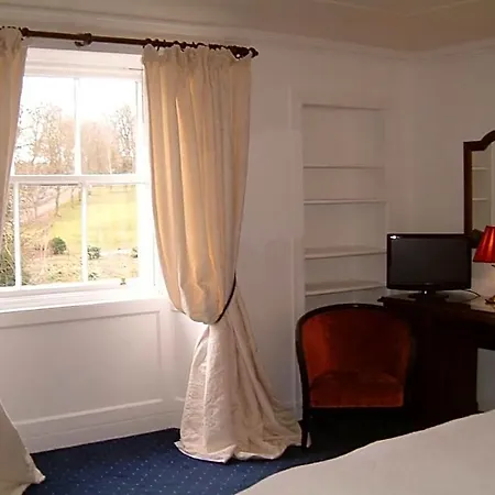 Terrace Hotel