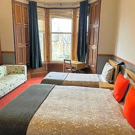 Bed and breakfast Airdenair 3*