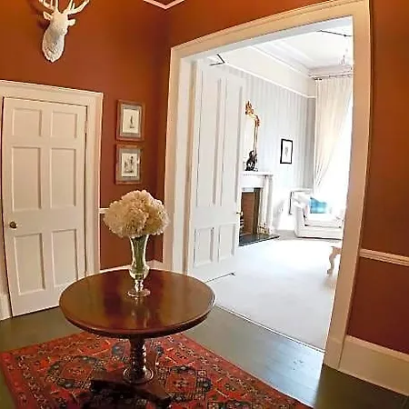 Escape To @ Albyn Place * Edimburgo