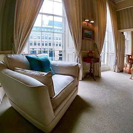 Escape To @ Albyn Place * Edimburgo