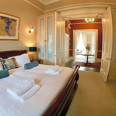 Escape To @ Albyn Place Edimburgo