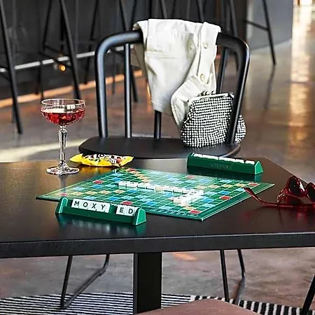 Hotel Moxy 4*