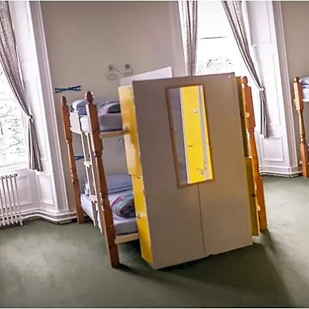 Castle Rock - Adults Only Hostal *
