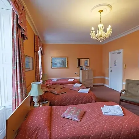 Averon Guest house