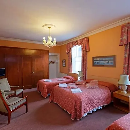 Averon Guest house