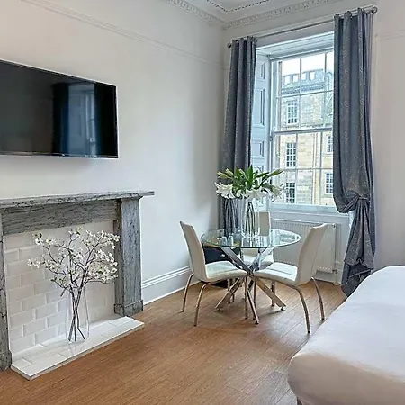 Hanover 71 Guest house Edinburgh