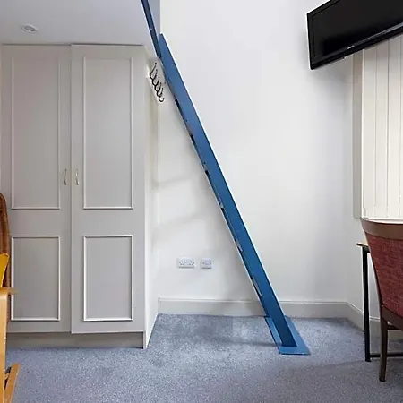 Hotel Joivy Haymarket 3*