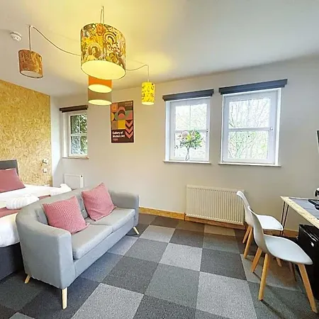 On The Walk 3* Edinburgh