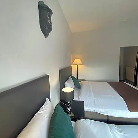 No6 West Coates Hotel 3*
