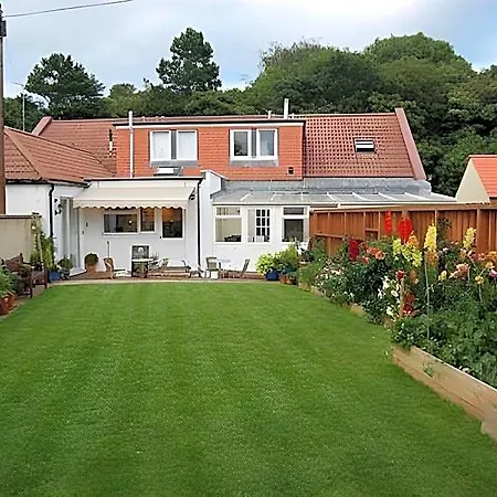Arden Guest House, Craigmillar Castle 3*