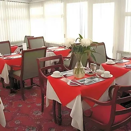Hotel Arden Guest House, Craigmillar Castle Edinburgh