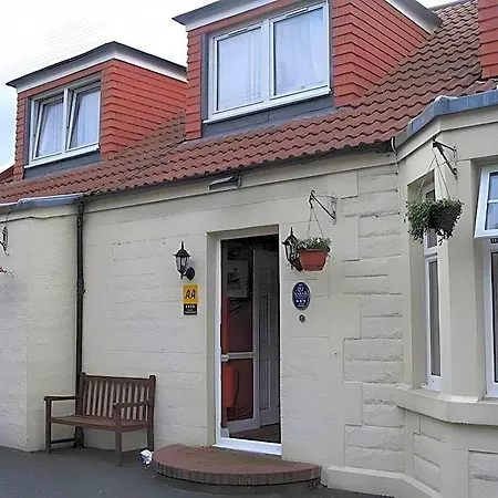 Arden Guest House, Craigmillar Castle Hotel Edinburgh