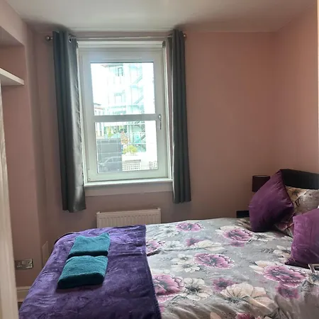 Apartment Lauriston 4 Bedroom 7 Beds Duplex