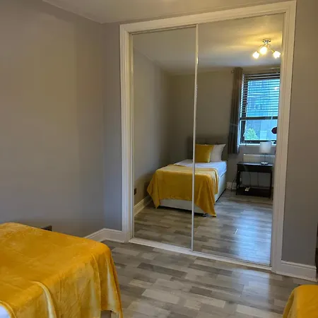 Apartment Lauriston 4 Bedroom 7 Beds Duplex