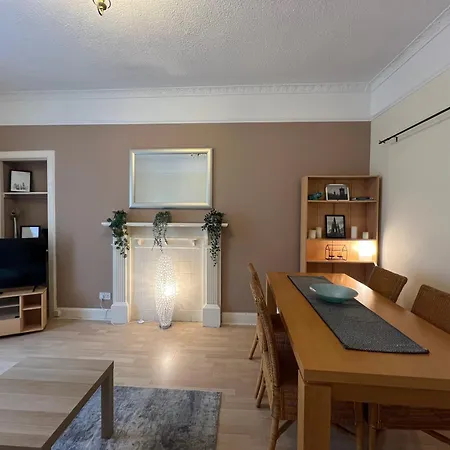 Apartamento Charming 2bd Flat 10 Minutes To Castle