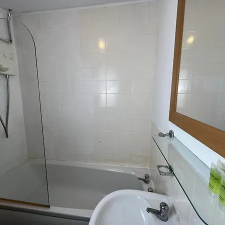 Apartamento Charming 2bd Flat 10 Minutes To Castle *