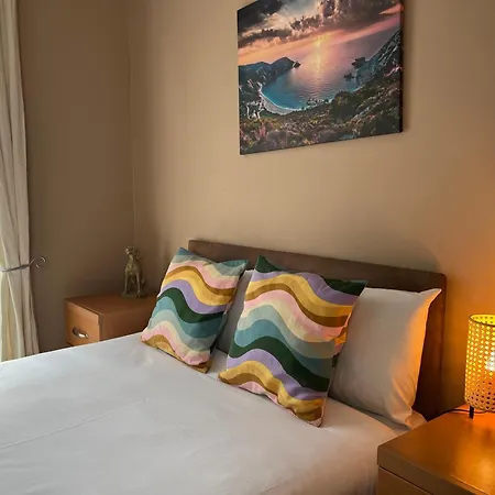 Charming 2bd Flat 10 Minutes To Castle Apartamento