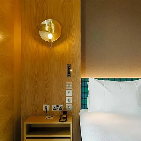 Market Street 4* Edinburgh