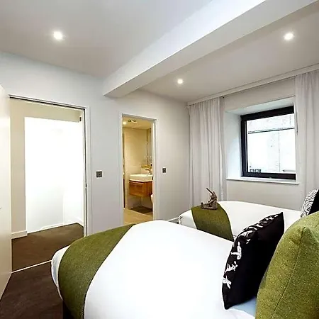 Wilde Grassmarket Hotel 4*