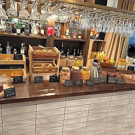 Heeton Concept Queen Street Aparthotel Edinburgh
