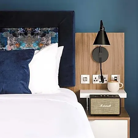 Aparthotel Heeton Concept Queen Street 4*