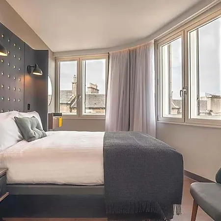 Point A Haymarket 3*