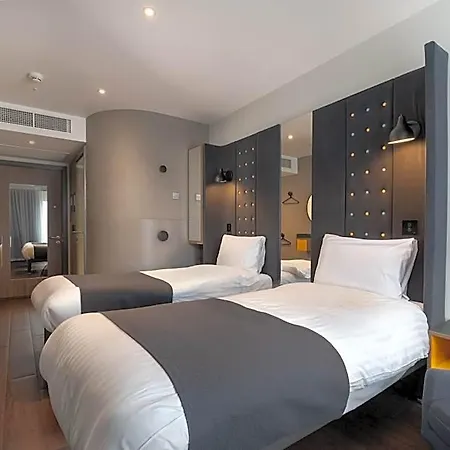 Point A Haymarket 3*