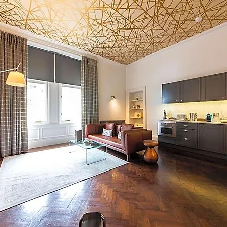 Hotel Linton Collection - 28 North Bridge 4*