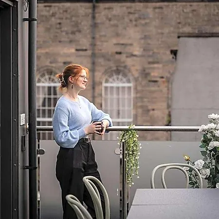 Hostal Code - The Loft, *