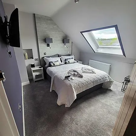Pensión Lauderville 4*