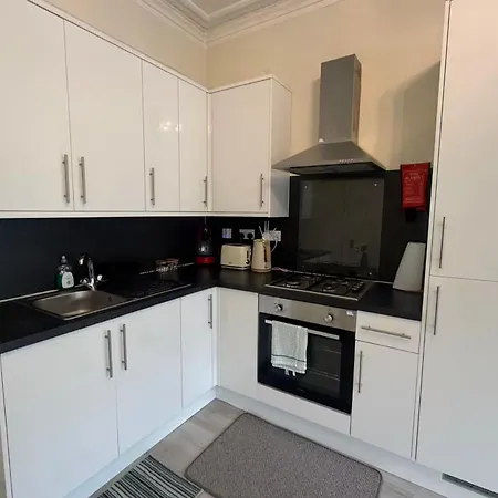 One Bedroom Behind Castle On The 3rd Floor Lägenhet Edinburg